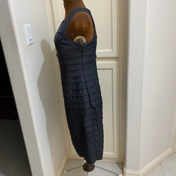 Ellen Tracy Grey Sleeves Pleated Dress Size 4 EUC - Picture 4 of 9